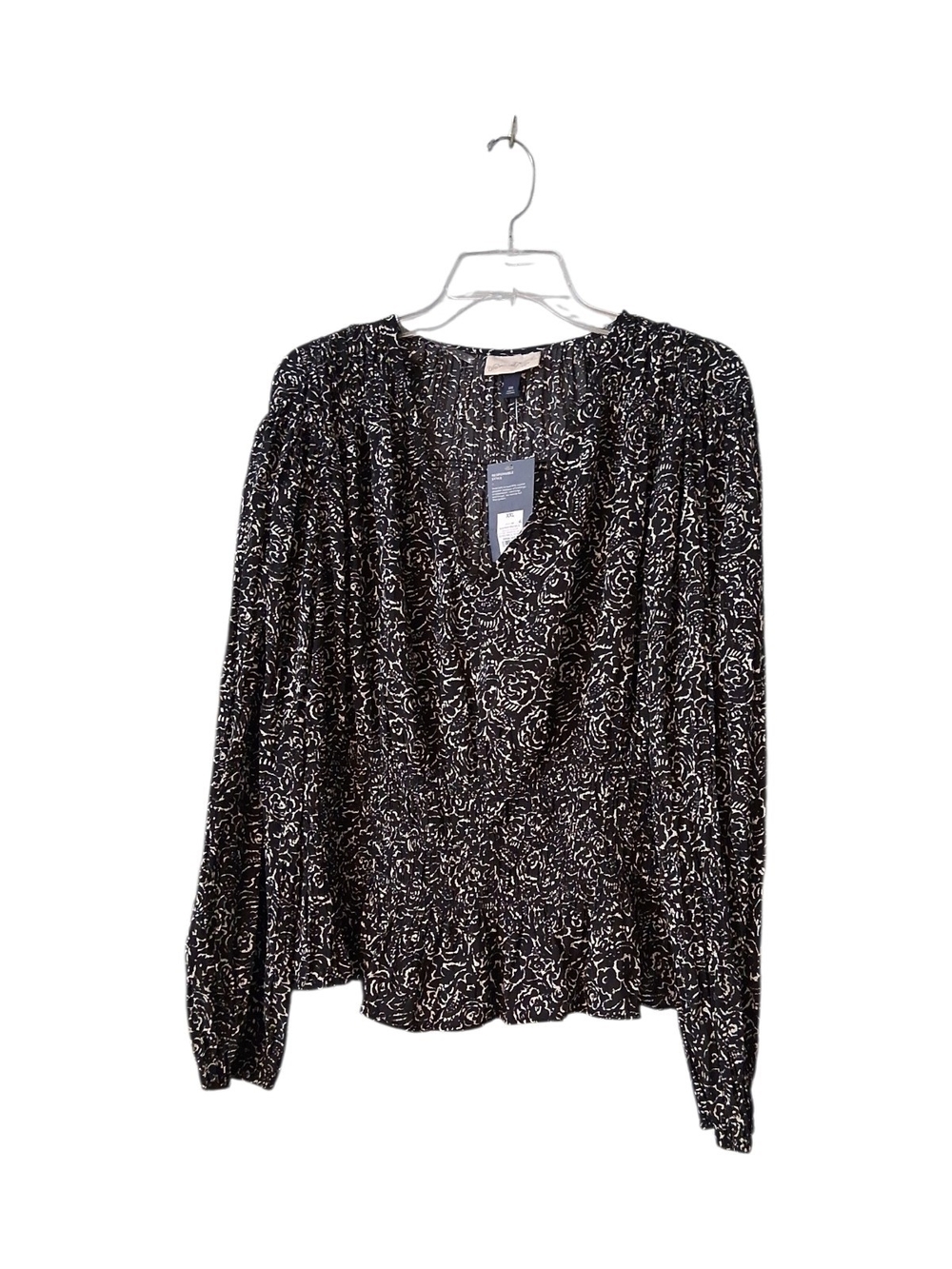 Universal Thread Black & White Floral V-Neck Blouse XXL